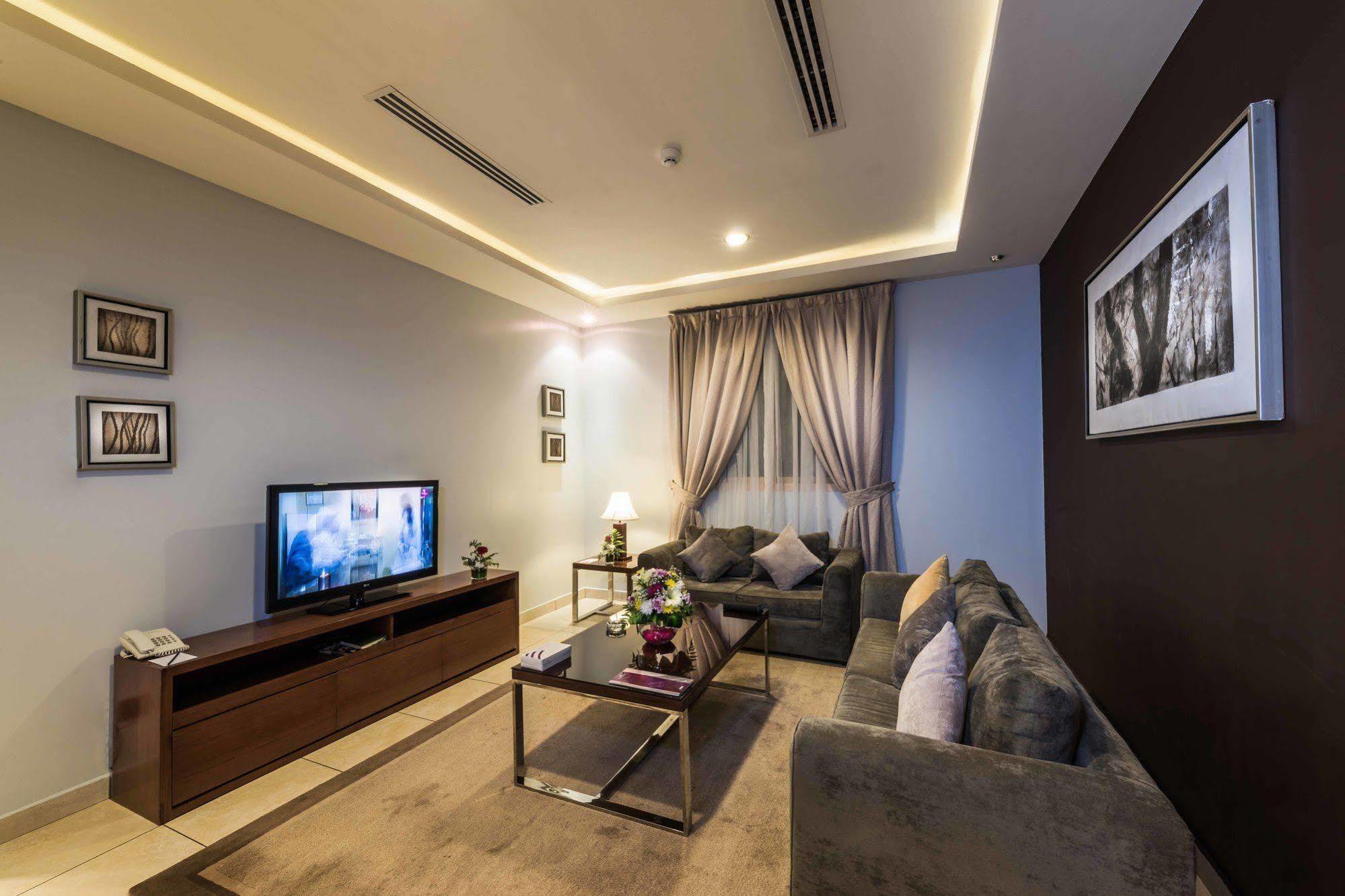Aparthotel Boudl Al Fakhria Unaizah Esterno foto