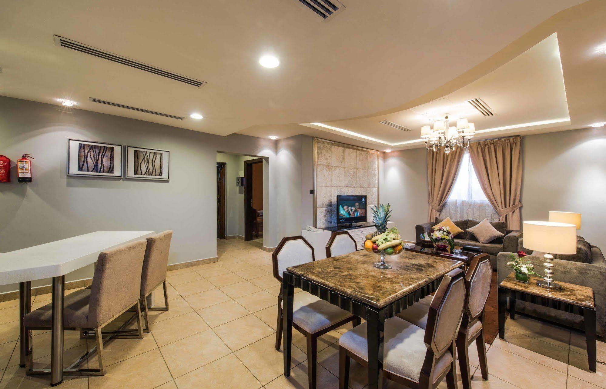 Aparthotel Boudl Al Fakhria Unaizah Esterno foto